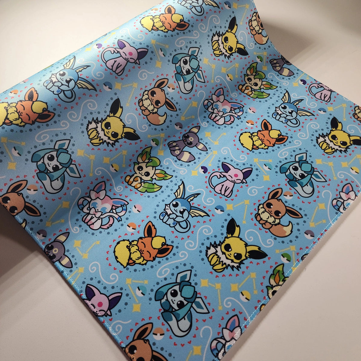Eeveelutions Desk Mat | Pokemon